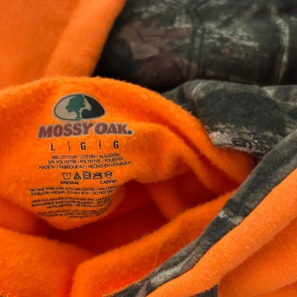 Mossy Oak Bright Orange Long Sleeve Camo Lined Inside Hoodie Size‎ Large